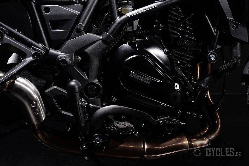 Benelli TRK 702 X (2026) - fotka 23 z 31