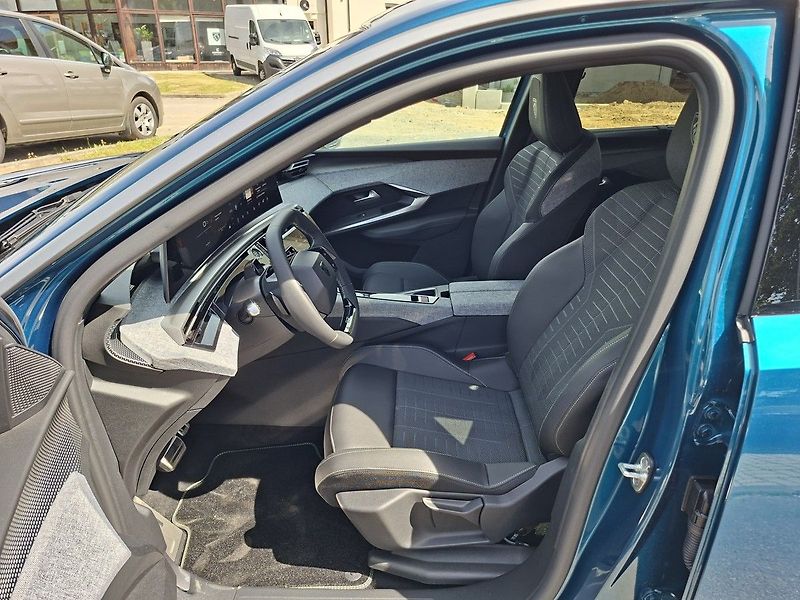 Peugeot 5008 (2026) GT - SUMMER BLUE 145 e-DCS6 - fotka 12 z 30