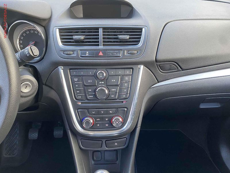 Opel Mokka (2016) 1.6i, AC, tempo - fotka 12 z 15