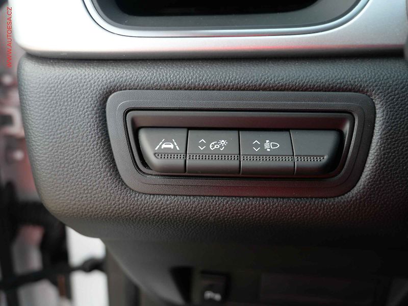 Renault Captur (2022) 1.3TCe, Intense, AT - fotka 15 z 27