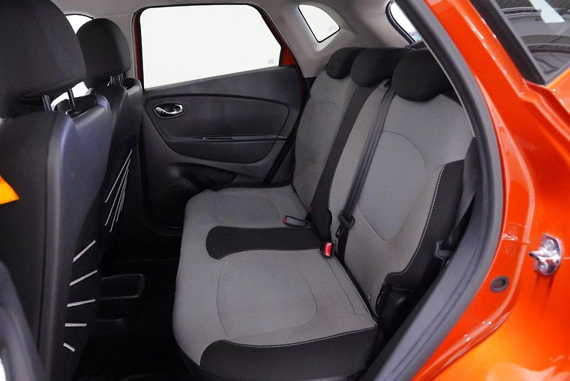 Renault Captur - fotka 23 z 24