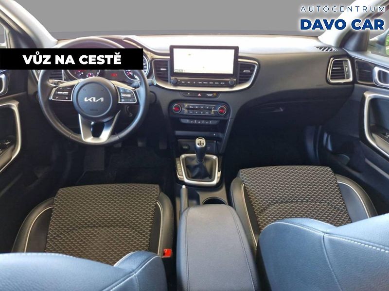 Kia XCeed 1,5 T-GDI 118 kW Exclusive DPH - fotka 5 z 12