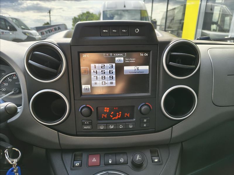 Citroën Berlingo 1,6   1,6 HDi SHINE - fotka 6 z 21