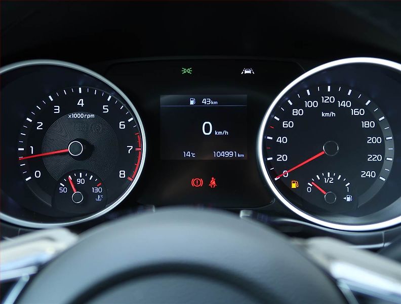 Kia Ceed (2019) 1.4 T-GDI, Serv.kniha - fotka 11 z 18