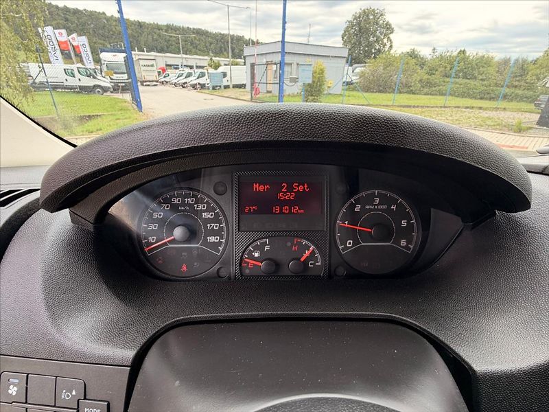Fiat Ducato 2,3  2,3 9 MÍST - fotka 26 z 36