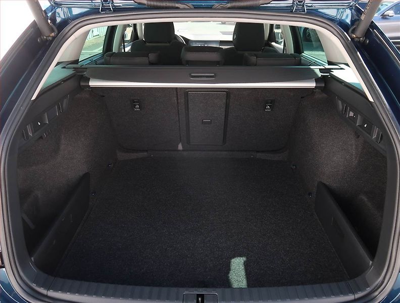 Škoda Octavia (2022) Scout 2.0 TDI, Scout,4X4,110KW - fotka 14 z 26