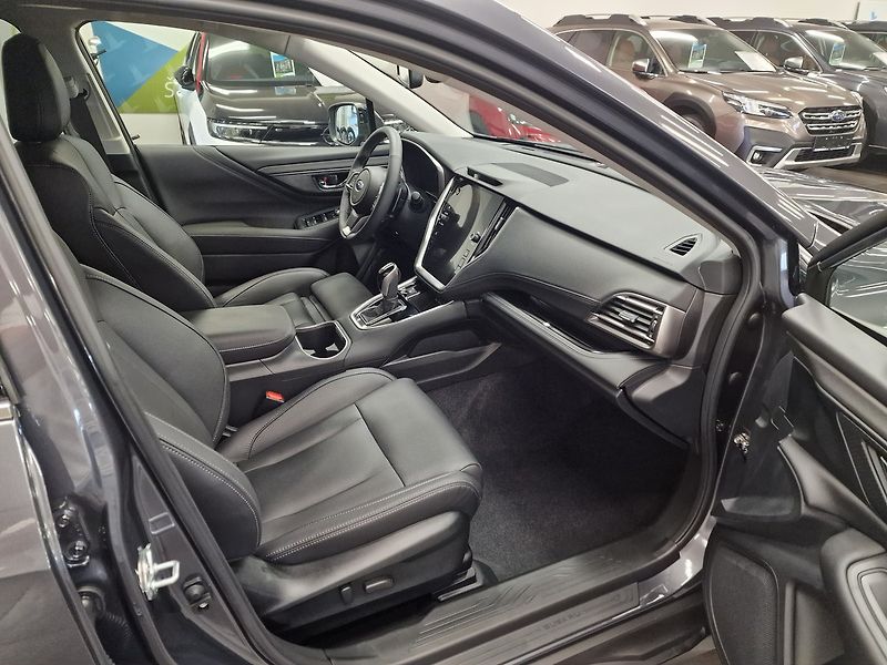 Subaru Outback (2025) 2.5 Comfort 2025 | Záruka - fotka 28 z 50