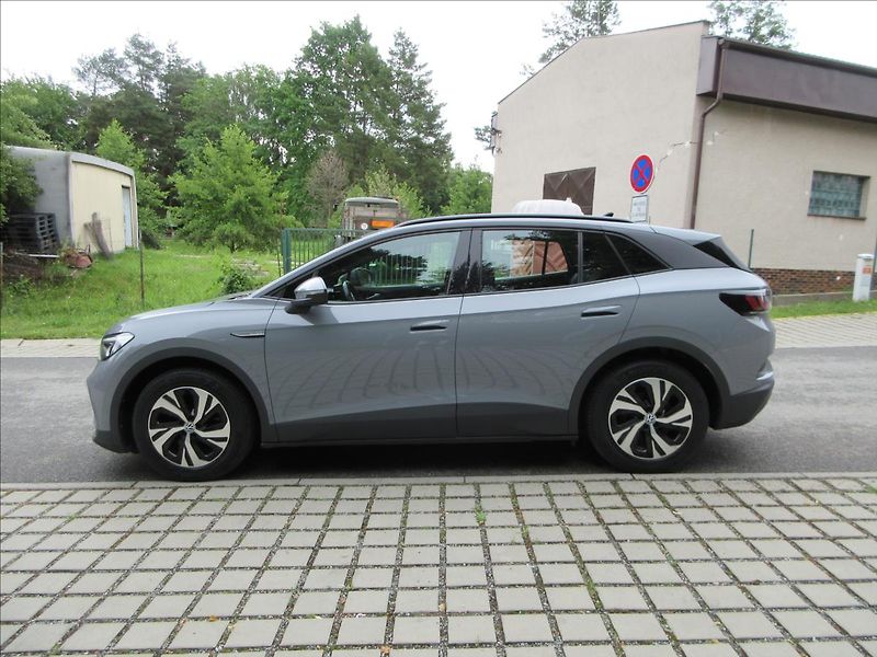 Volkswagen ID.4 125Kw, Navi, Vyhř.sed,okno, DP - fotka 6 z 26