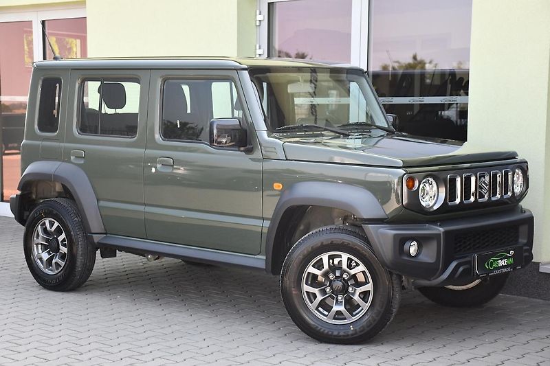 Suzuki Jimny 1,5 GLX AUTOMAT, 4X4 LONG - fotka 2 z 39