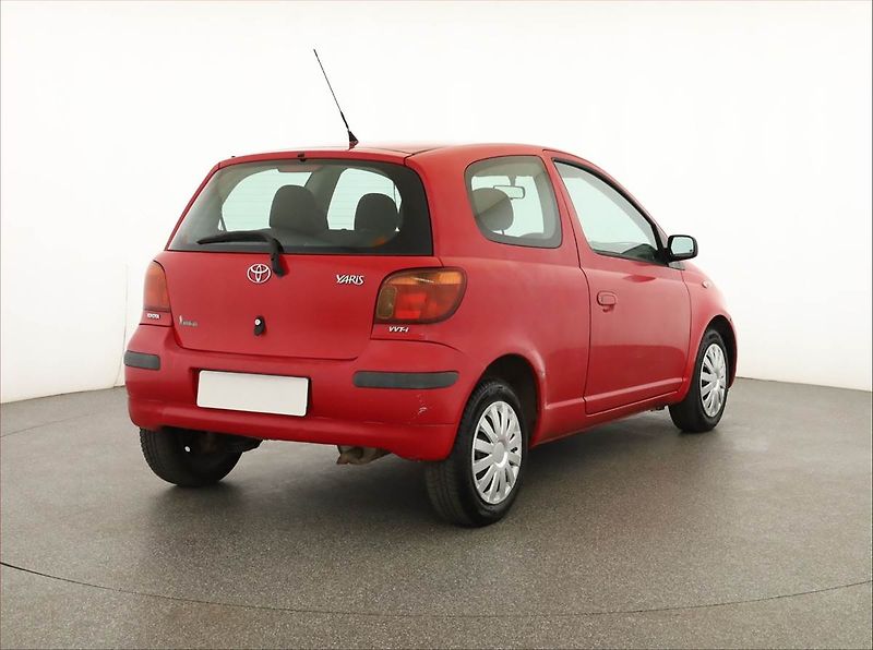 Toyota Yaris (2003) 1.0 VVT-i, Klima - fotka 5 z 13