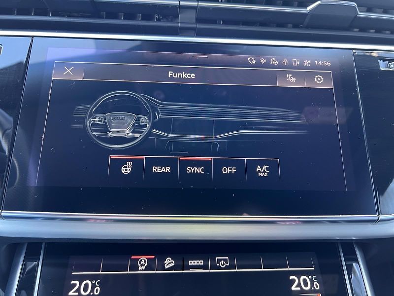 Audi Q8 (2021) 3.0TDI 210kW S-LINE TAŽNÝ WEBA - fotka 25 z 30