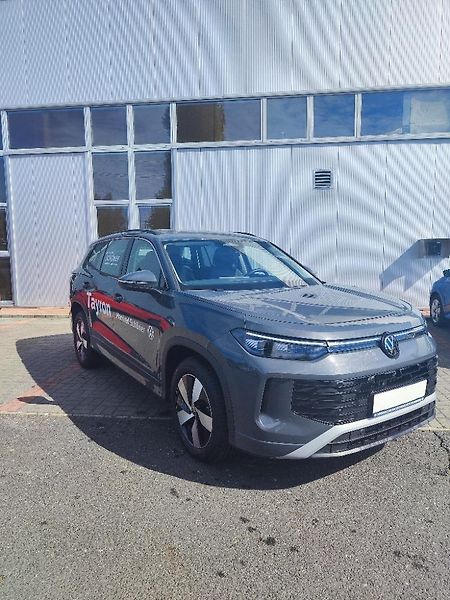 Volkswagen Tayron (2025) - fotka 2 z 12
