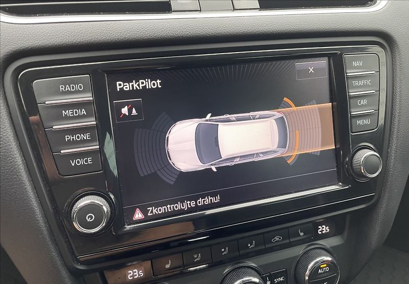 Škoda Octavia 2,0 TSI 162kw Chall . MTM Eiba - fotka 17 z 27