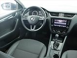 Škoda Octavia (2018) 2.0 TDI, Automat, Kůže, Navi - náhled 7