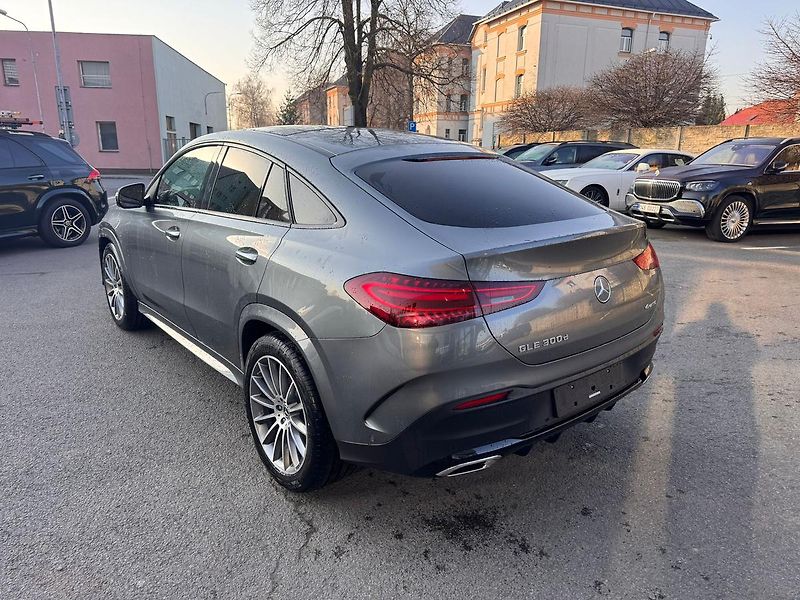 Mercedes-Benz GLE (2026) 300 d 4MATIC kupé - fotka 5 z 27
