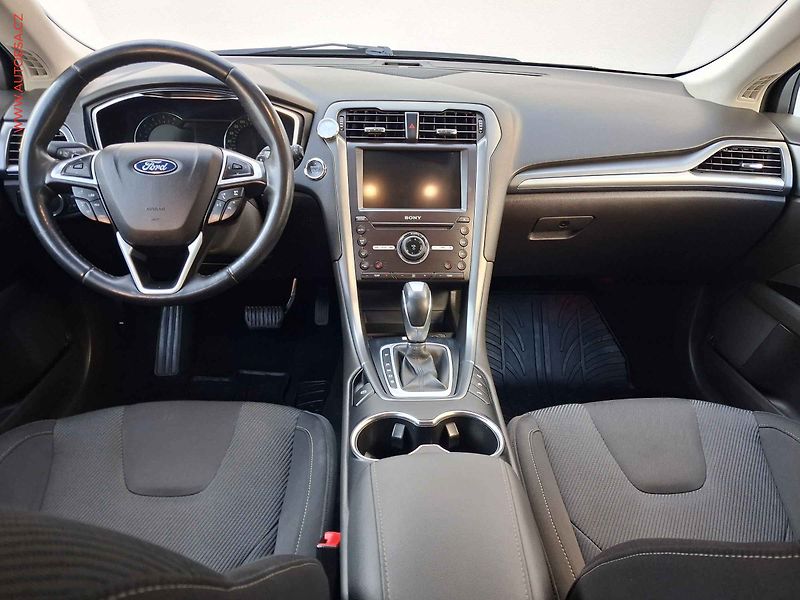 Ford Mondeo (2018) 2.0TDCi, AT, navi, LED - fotka 8 z 20