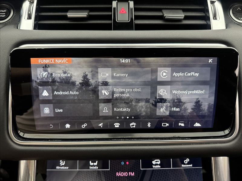 Land Rover Range Rover Sport 3,0 P400 HST HUD PANO DPH ČR - fotka 16 z 52