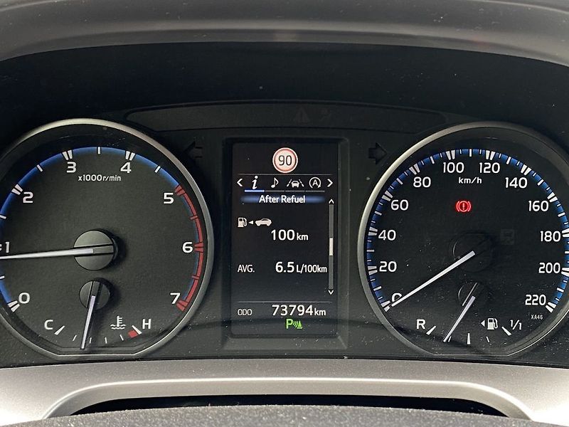 Toyota RAV4 2.0D, ČR, Active, tažné, STK - fotka 9 z 12