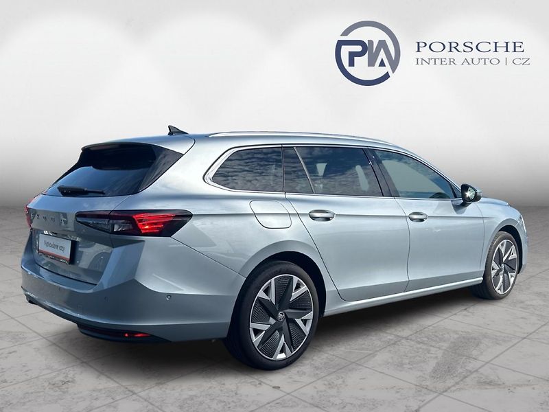 Škoda Superb COMBI SELEC TS 110/1.5 A7F - fotka 6 z 25