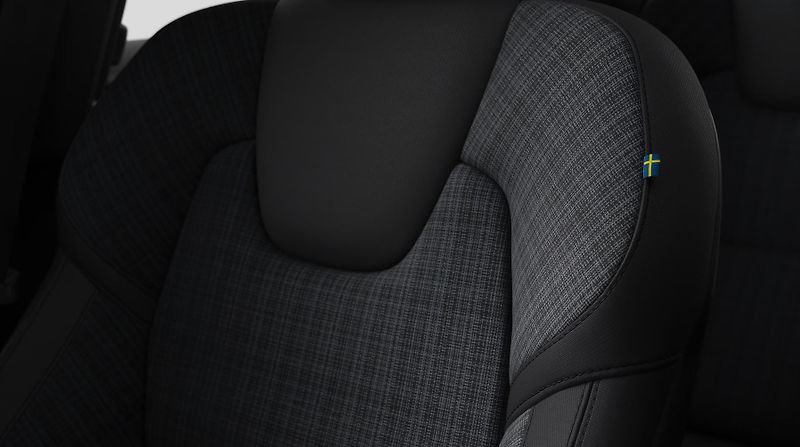 Volvo XC60 (2026) B5 AWD AUT ESSENTIAL - fotka 10 z 13