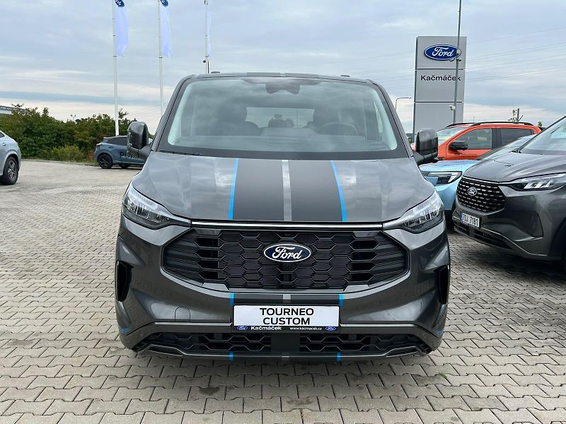 Ford Tourneo Custom (2025) Sport L1, Tourneo, 2.0 EcoBlue - fotka 8 z 19