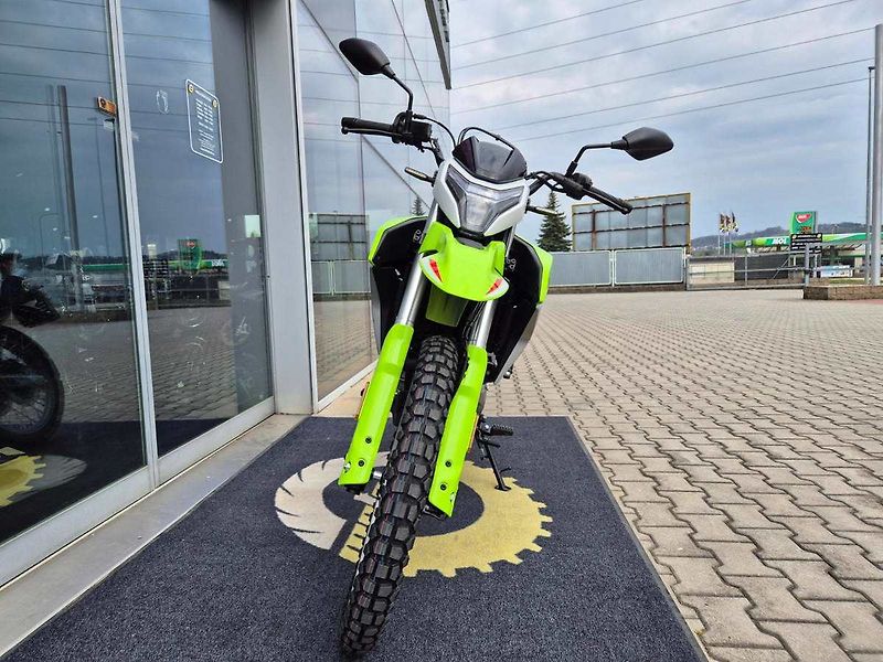 CFMOTO (2026) 250 Dual Sport - fotka 10 z 43