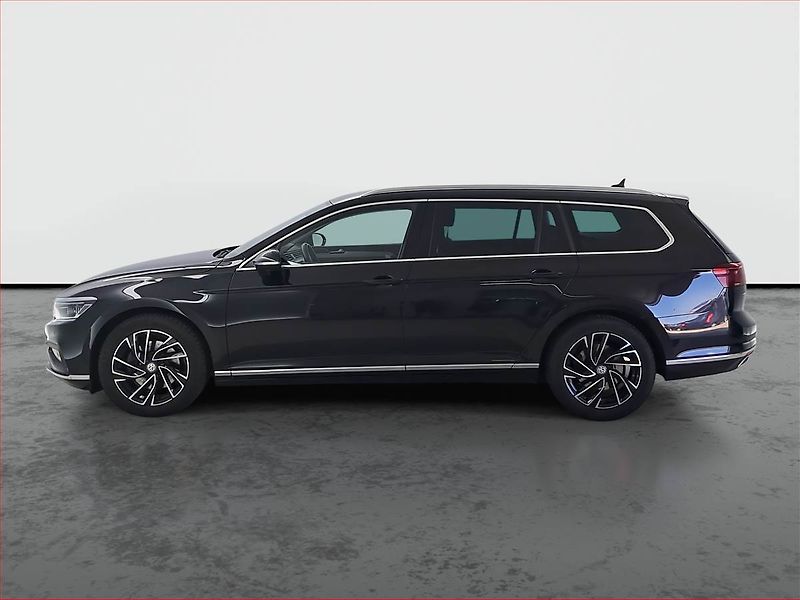 Volkswagen Passat (2020) Elegance 2.0 TDI - fotka 3 z 17