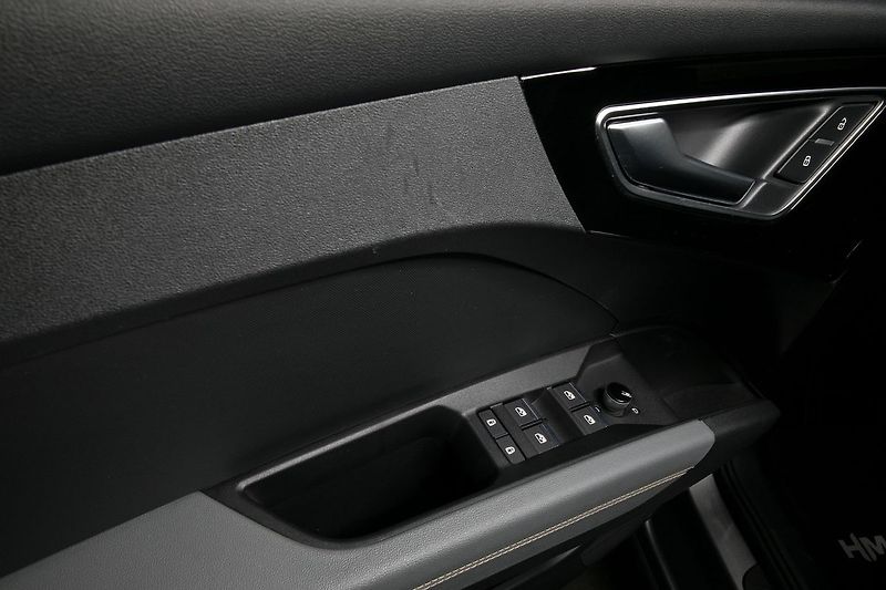 Audi Q4 e-tron 50 220kW Quattro S-Line EdiOne - fotka 18 z 33