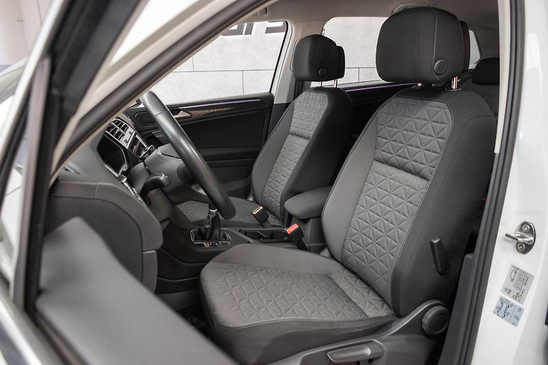Volkswagen Tiguan 2.0TDI ACC*LED*VIRTUAL*DPH* - fotka 10 z 41