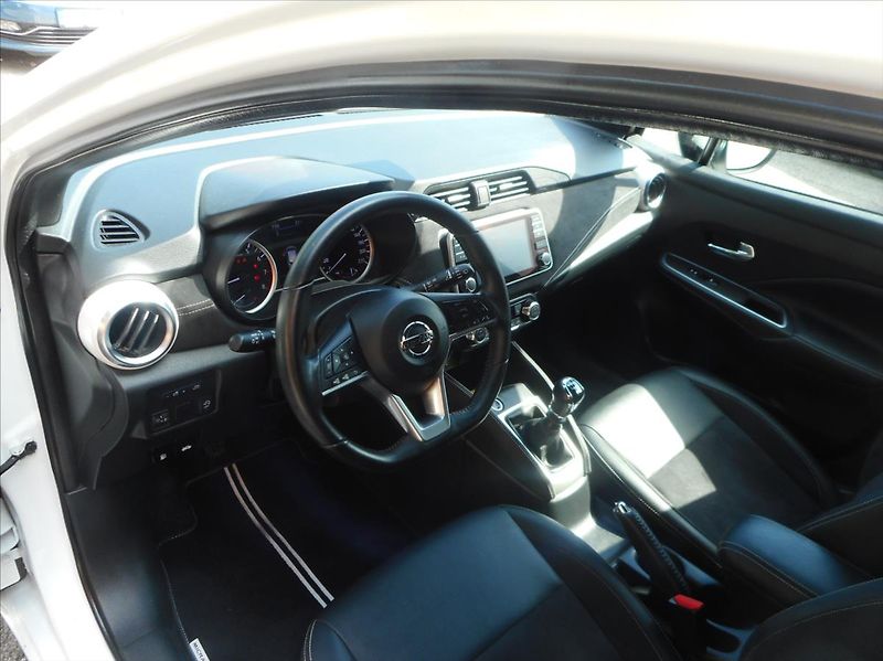 Nissan Micra 1,0 N - Sport BOSE - fotka 10 z 31