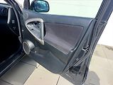 Toyota RAV4 2,2 D-4D 4x4 Aut.klimatizace - náhled 25