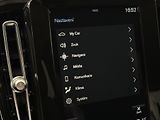 Volvo XC40 T3 MOMENTUM CZ REZERVACE - náhled 37