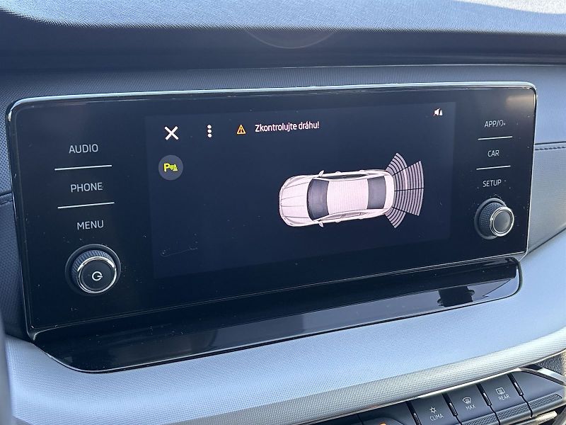 Škoda Octavia (2022) 2.0 TDI Ambition + - fotka 12 z 33