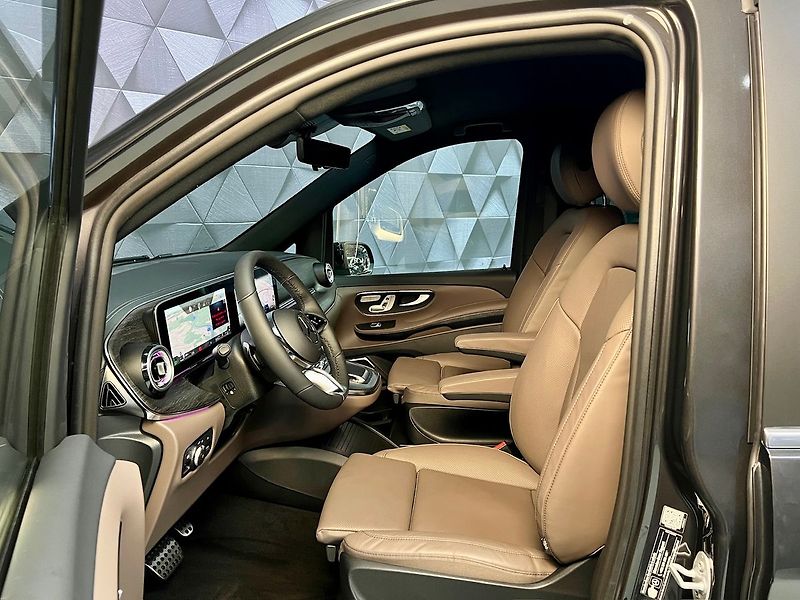 Mercedes-Benz Třídy V 300d 4MATIC AMG EXCLUSIVE XL - fotka 10 z 34