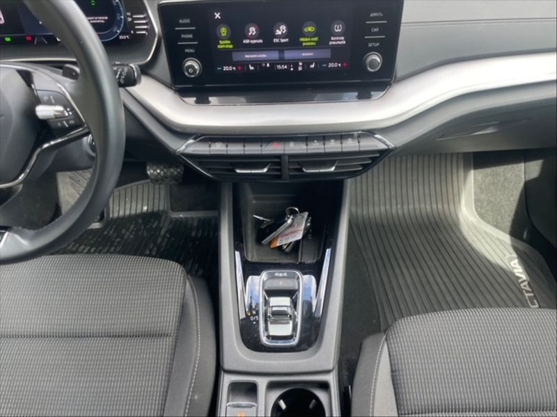 Škoda Octavia 2,0 TDI Ambition 4x4 DSG - fotka 10 z 11