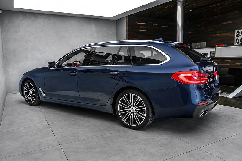 BMW Řada 5 540d Touring xDrive M Sport - fotka 7 z 23