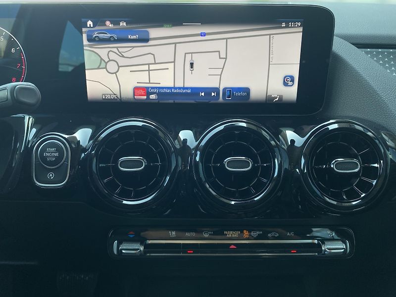 Mercedes-Benz GLA GLA 220 4M Advanced - fotka 14 z 28