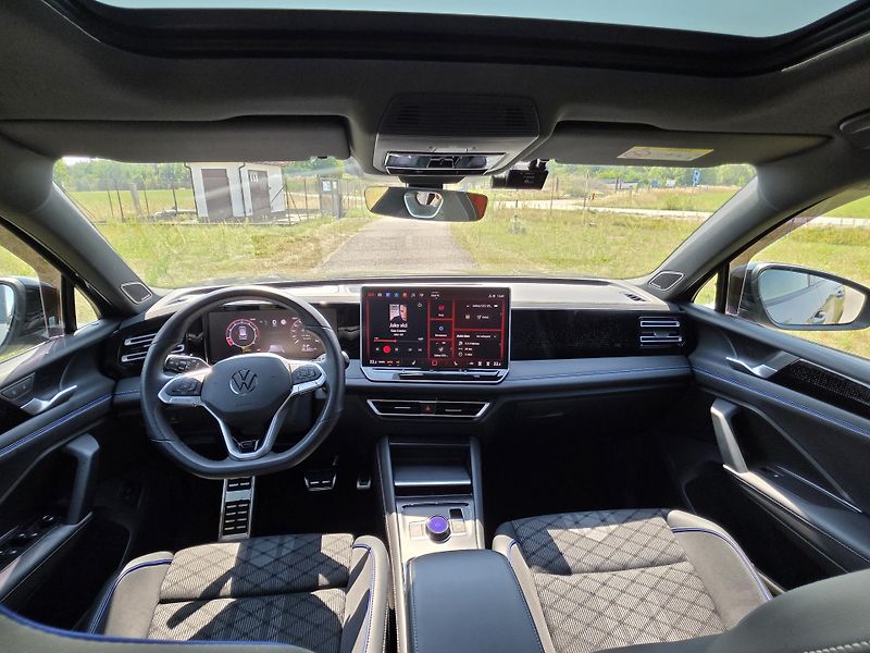 Volkswagen Tiguan (2025) Tiguan R-Line - TOP STAV - fotka 8 z 16