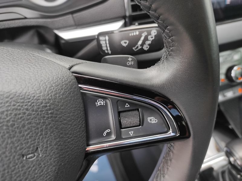 Škoda Karoq 1,5TSi ACT, DSG, STYLE, TZ - fotka 18 z 51