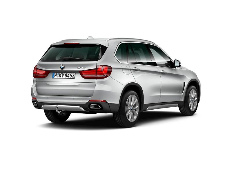 BMW X5 xDrive40d - fotka 2 z 6