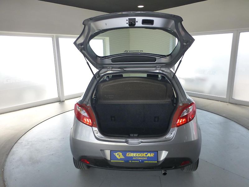 Mazda 2 (2012) 1,3i 55KW*KLIMA+ SADA KOL - fotka 22 z 26
