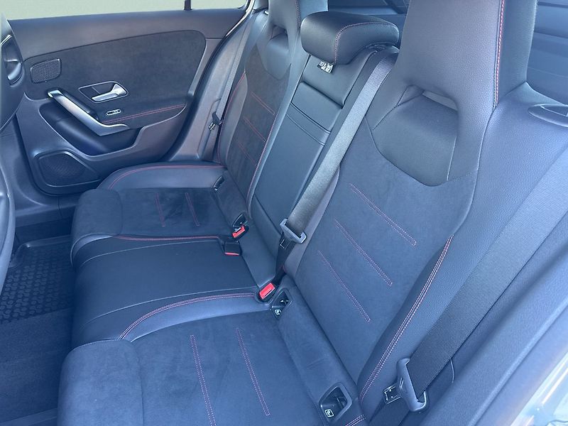 Mercedes-Benz Třídy A AMG paket 250 - fotka 13 z 19