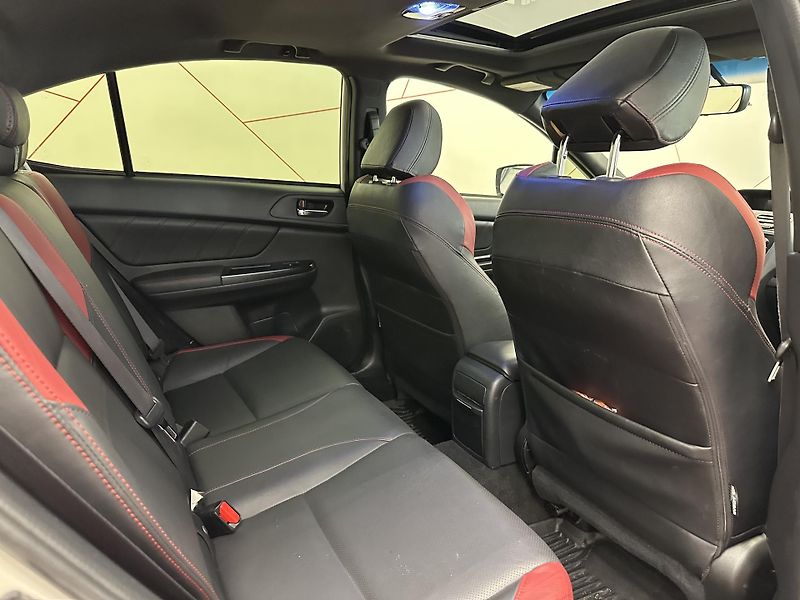 Subaru WRX STI (2017) WRX STI 2.5*BEZKLÍČ*PANO*TOP - fotka 14 z 21