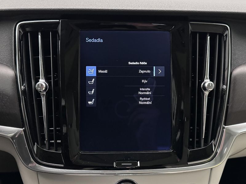 Volvo V90 CC D5 AWD PRO POLESTAR CZ AUT  - fotka 34 z 42