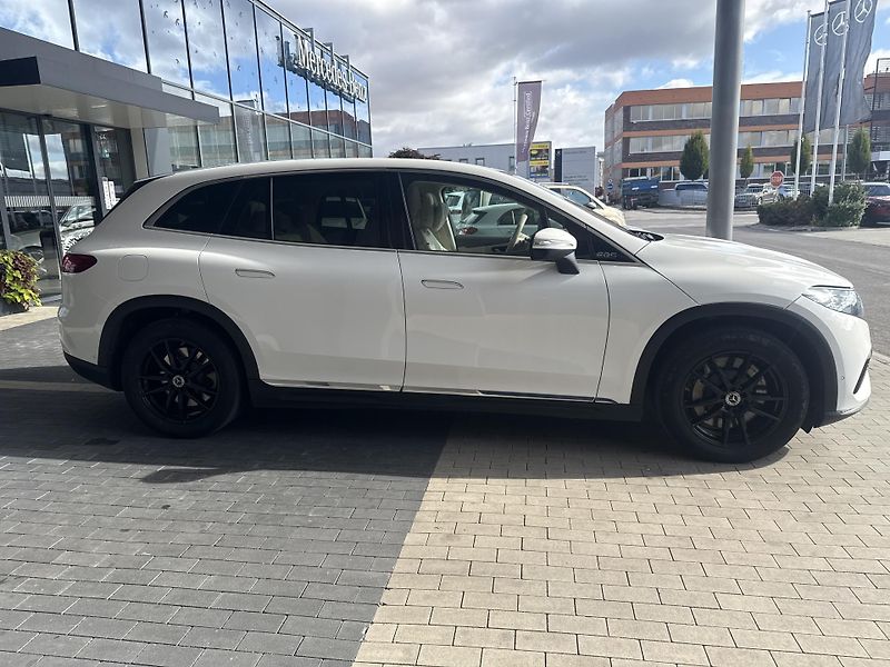 Mercedes-Benz EQS (2023) EQS 450 4MATIC SUV - fotka 4 z 54