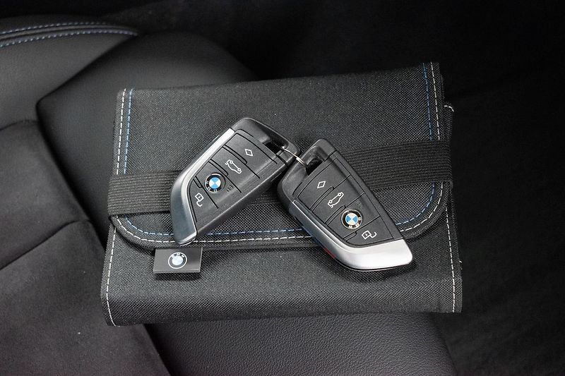 BMW Řada 4 420d xD ///M*TAŽNÉ*ZÁRUKA*ČR 1 - fotka 40 z 52