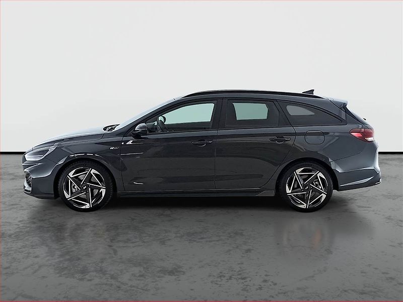 Hyundai i30 (2025) N-Line 1.5 T-GDI MHEV 48V - fotka 3 z 20
