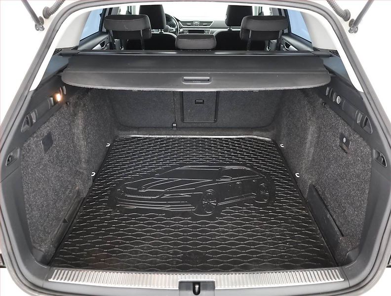 Škoda Superb (2016) Style Plus 2.0 TDI, Automat - fotka 19 z 20