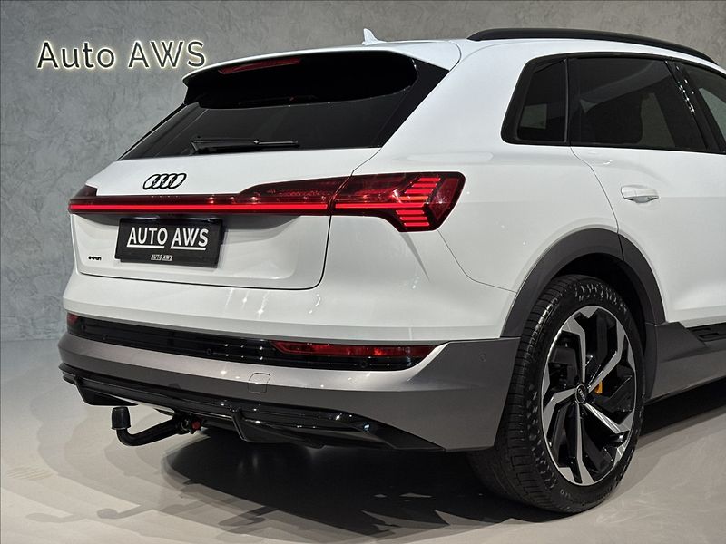 Audi e-tron S-Line Digital LED Záruka - fotka 13 z 49