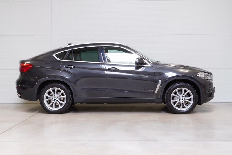 BMW X6 Xdrive30d,ČR,HUD,360,dověry - fotka 4 z 37